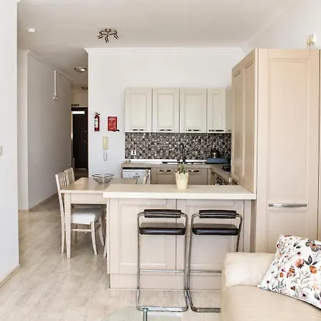 Swieqi Bright Maisonette - 5min Drive To St Julians * Is-Swieqi